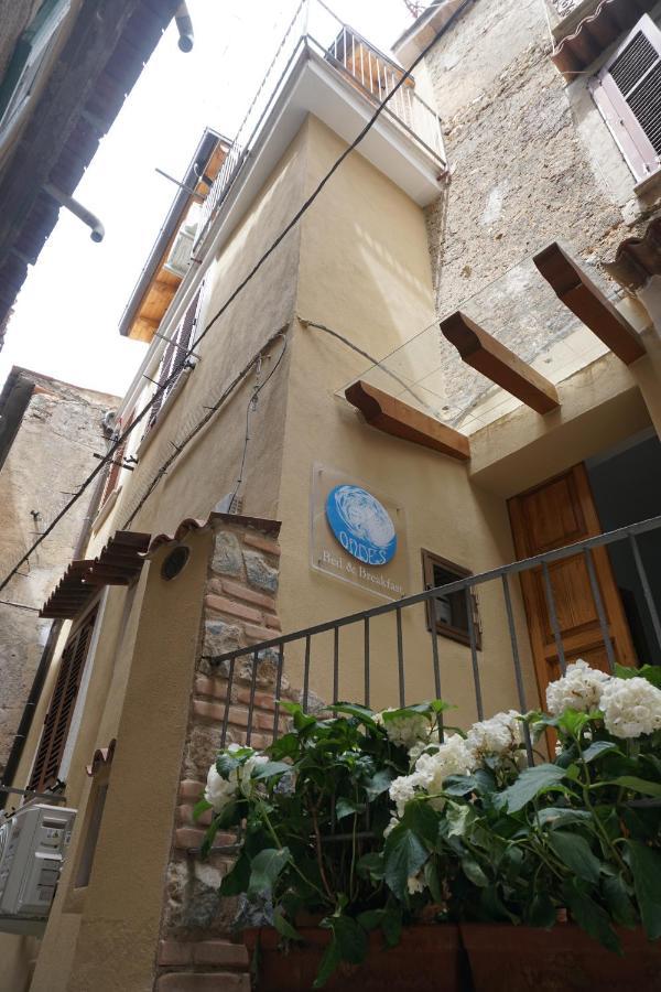 Casa Vacanze B&B Ondes กาเมรอตา ภายนอก รูปภาพ